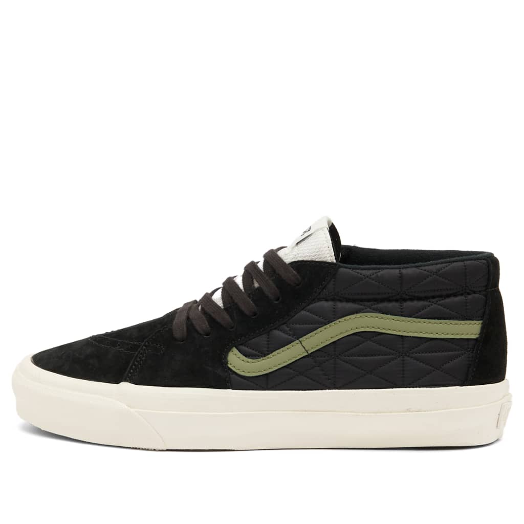 

Кроссовки Sk8-Mid Reissue 83 Vans, цвет lx up north trip black