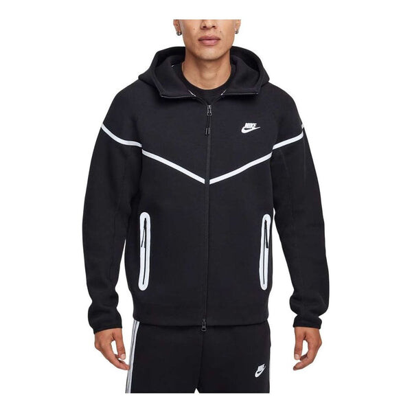 

Куртка tech fleece windrunner reflective hooded jacket 'black bemis silver' Nike, черный