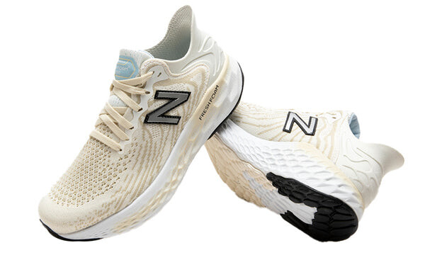 Кроссовки naked x fresh foam 1080v11 New Balance, бежевый — фото 4