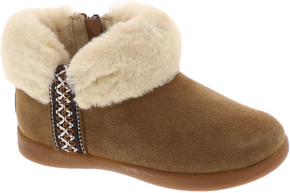 

UGG girls Dreamee Bootie, Chestnut