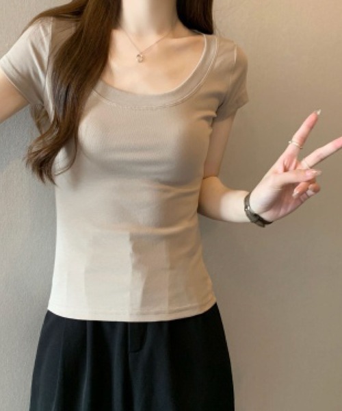 

Футболка, базовый крой, бренд 2ly2, цвет мокко