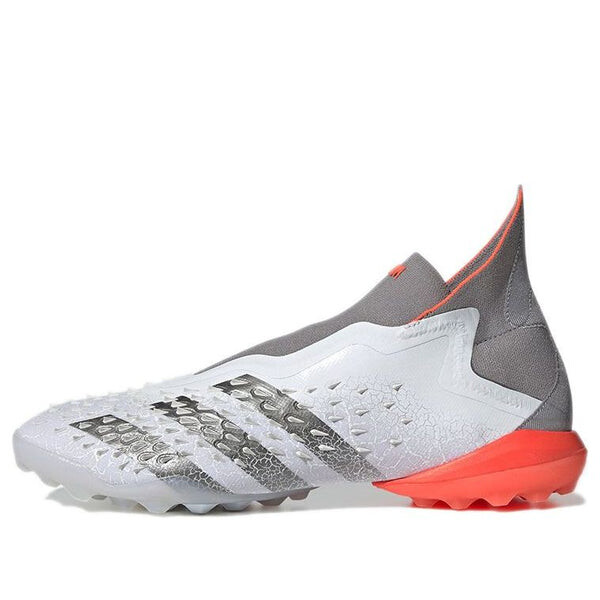 

Кроссовки хищник фрик tf Adidas, белый