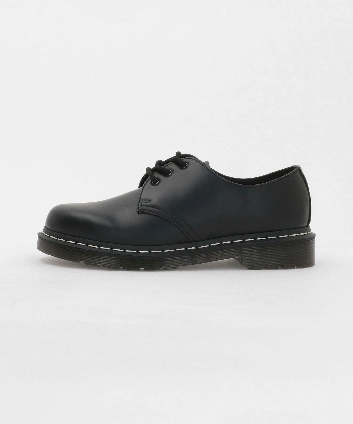 Мужские туфли Dr. Martens 1461 3 Hole чёрные с белой строчкой