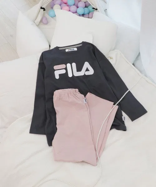 [Эксклюзивно в интернете!] Детская домашняя пижама FILA с длинными рукавами — фото 2