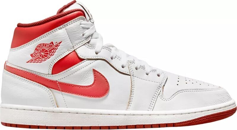 

Баскетбольные кроссовки Air Jordan 1 Mid SE