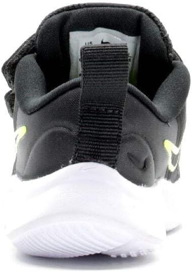 Детские кроссовки Nike Star Runner 3 Black/Black-Dk Smoke Grey (DA2776 001), зеленый — фото 3