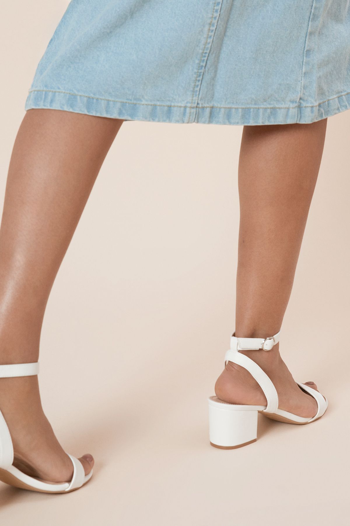 Босоножки Dorothy Perkins Tommi Barely There, белый — фото 2