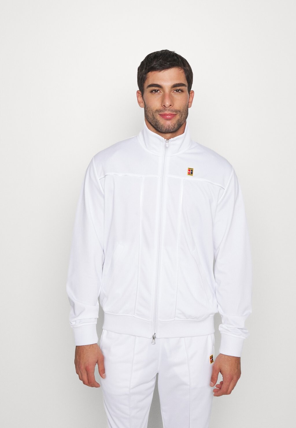 

Спортивный топ Nike HERITAGE, цвет White