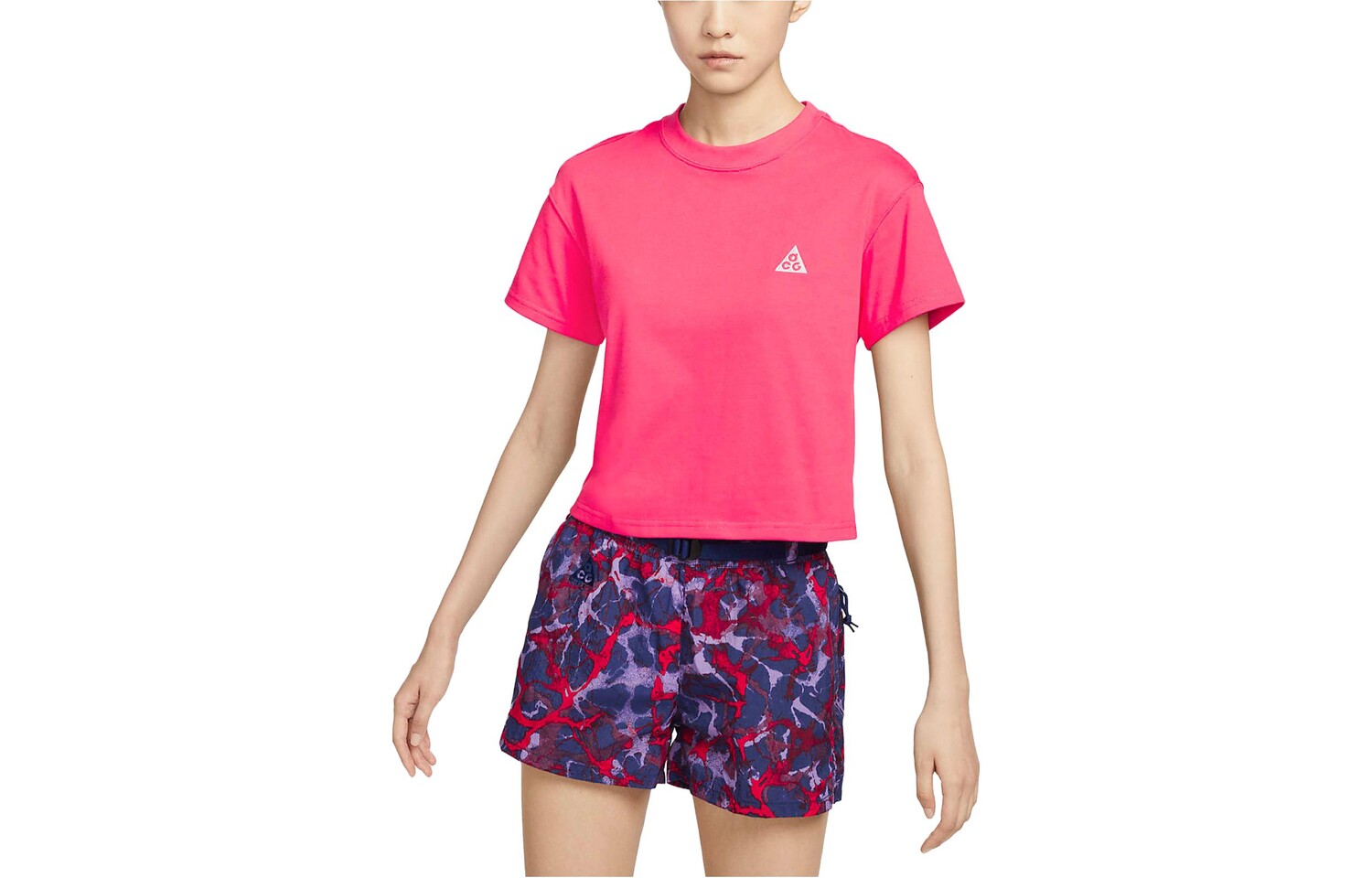 

Футболка женская ACG Ember Red Nike