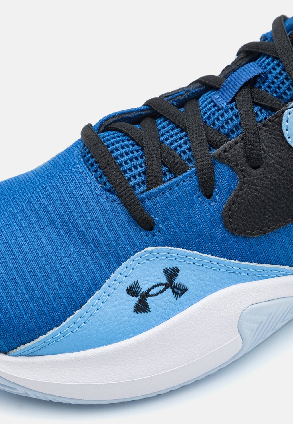 

Баскетбольная обувь LOCKDOWN 7 Under Armour, синий