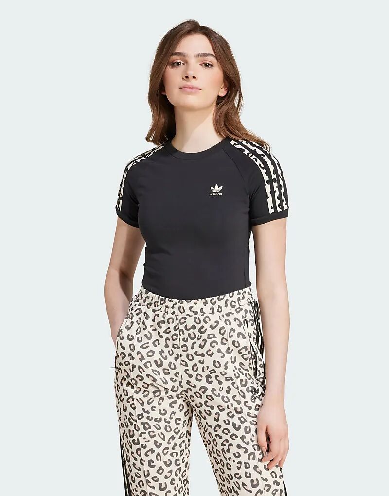 

Футболка adidas Leopard 3-Stripes черного цвета adidas Originals