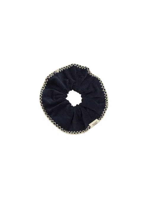 Шнурок для волос Stitch Scrunch из вельвета, MAISON CREME, хлопок, тёмно-синий — фото 2