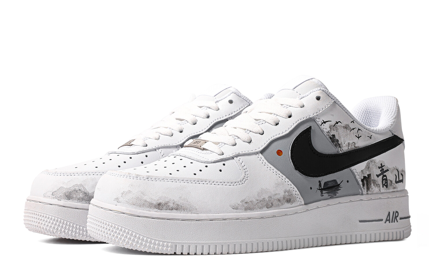 

Женские кроссовки для скейтбординга Nike Air Force 1, Milky White