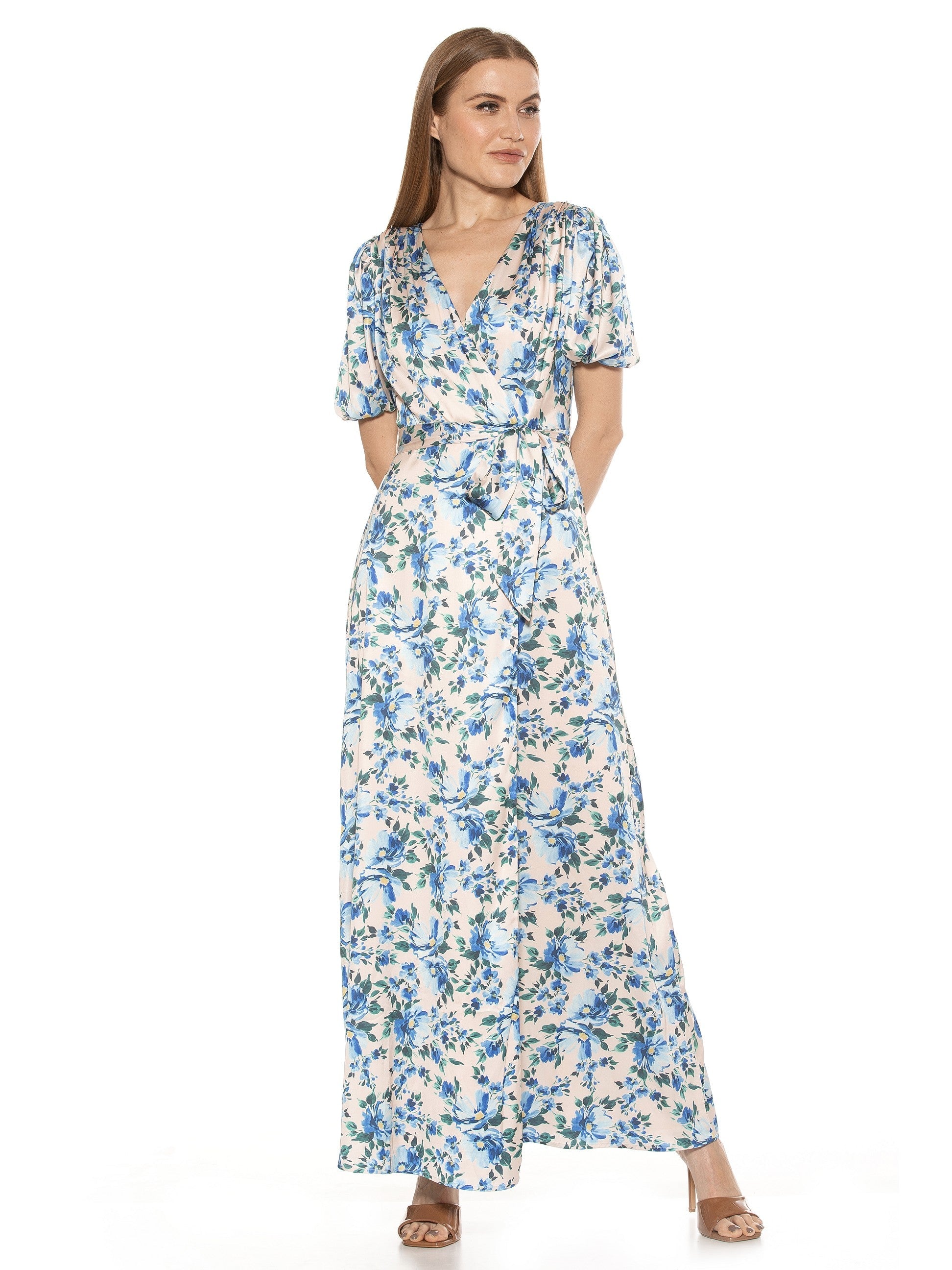 

Платье макси от Mikayla ALEXIA ADMOR, цвет blue floral