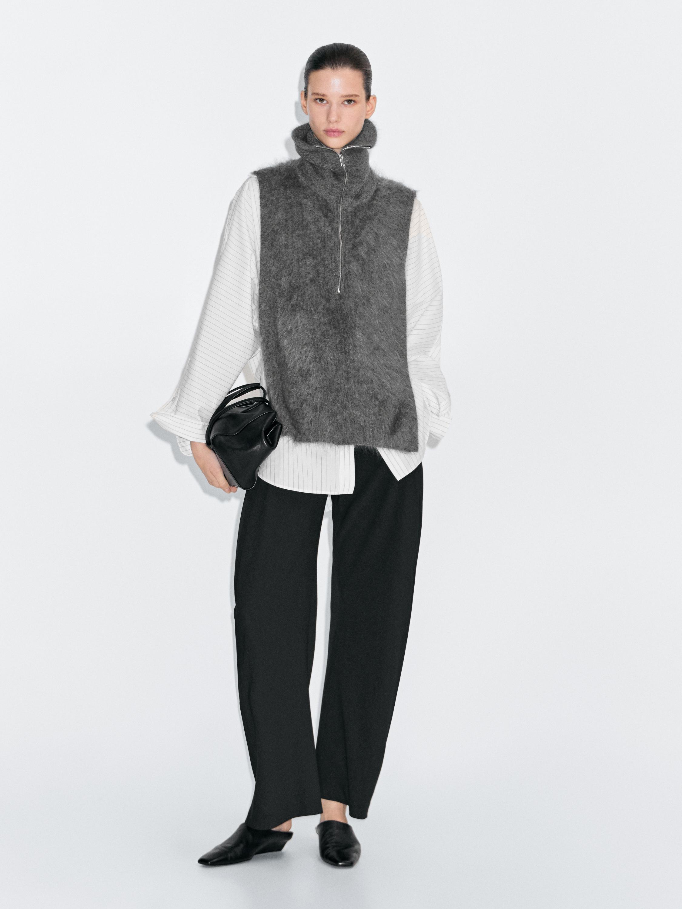 

Длинная нагрудная сумка на молнии из 100% кашемира Massimo Dutti, серый