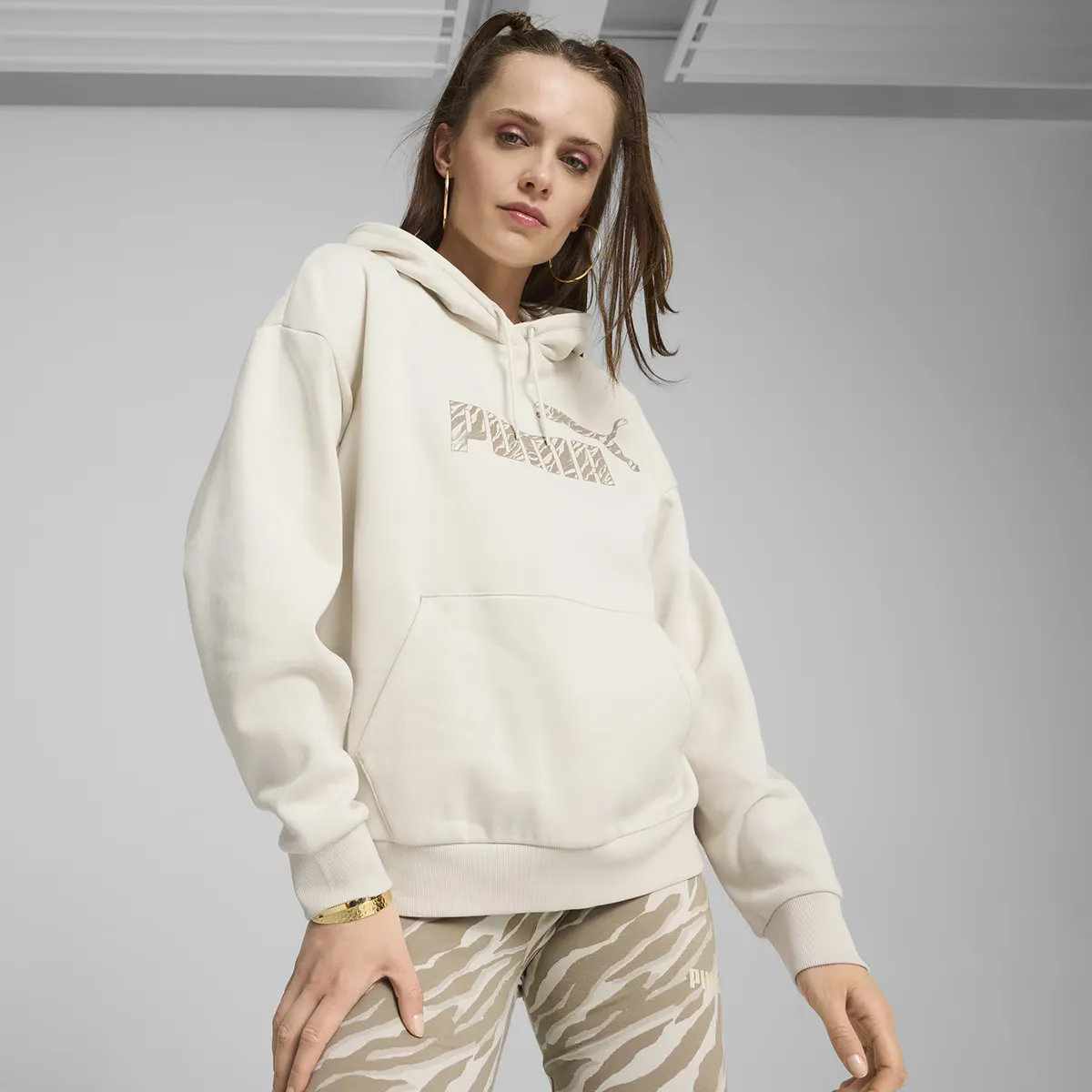

Женская толстовка Ess+ Animal Hoodie FL Puma, белый