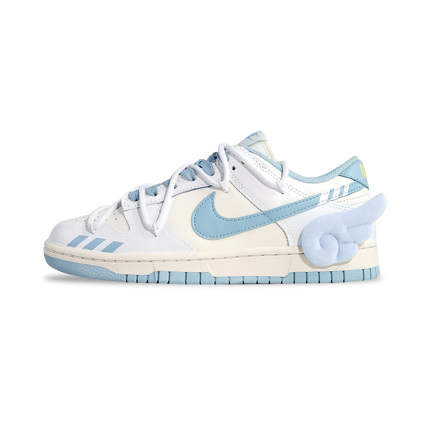 

Кроссовки Nike Dunk Skateboard Shoes Women's Low-Top White