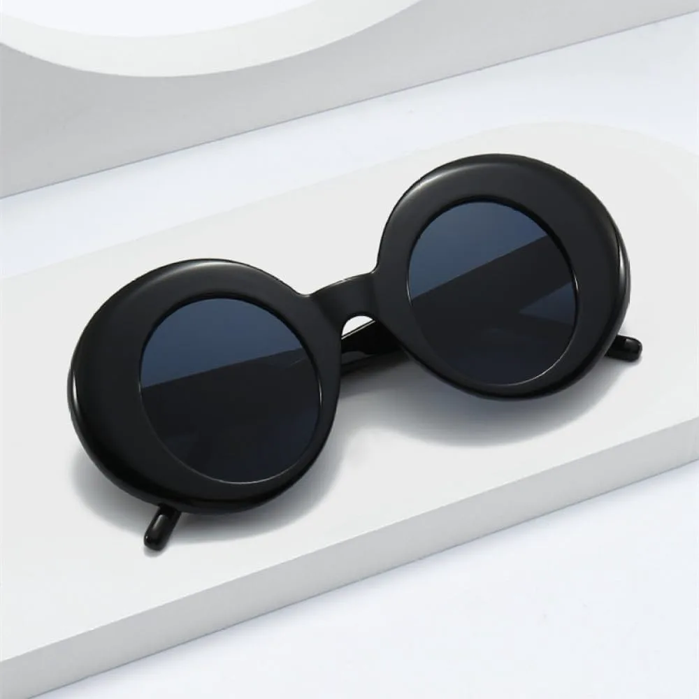 

Ретро-солнцезащитные очки овальной формы большого размера для женщин, модные солнцезащитные очки конфетных цветов для мужчин в стиле панк MTZJH, Black Gray