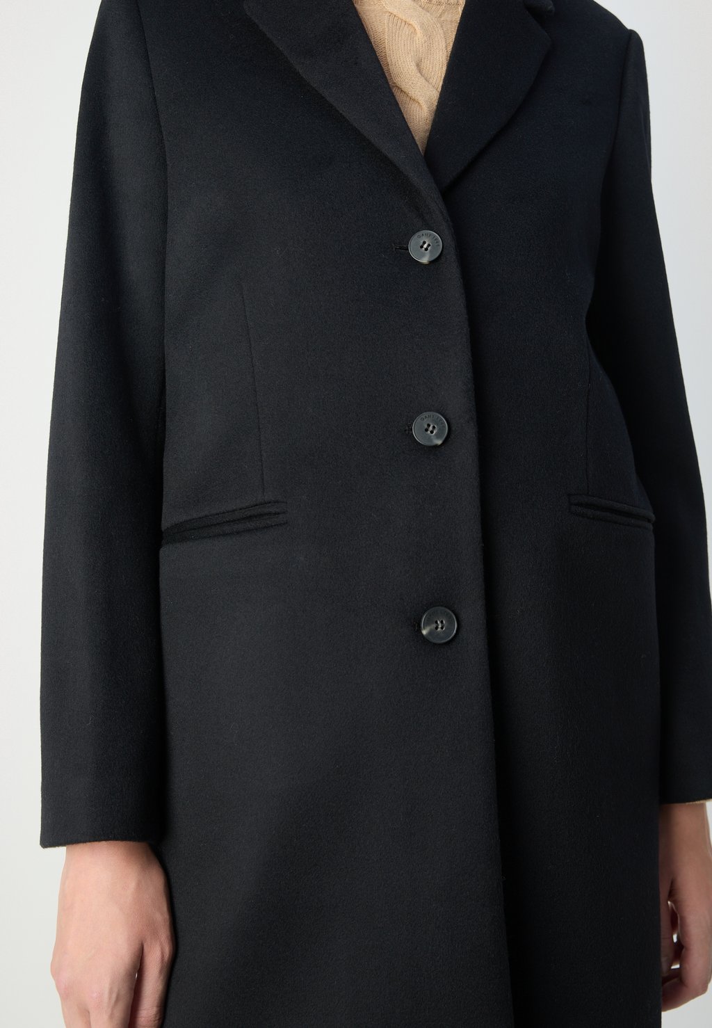 

Классическое пальто TAILORED GANT, черный