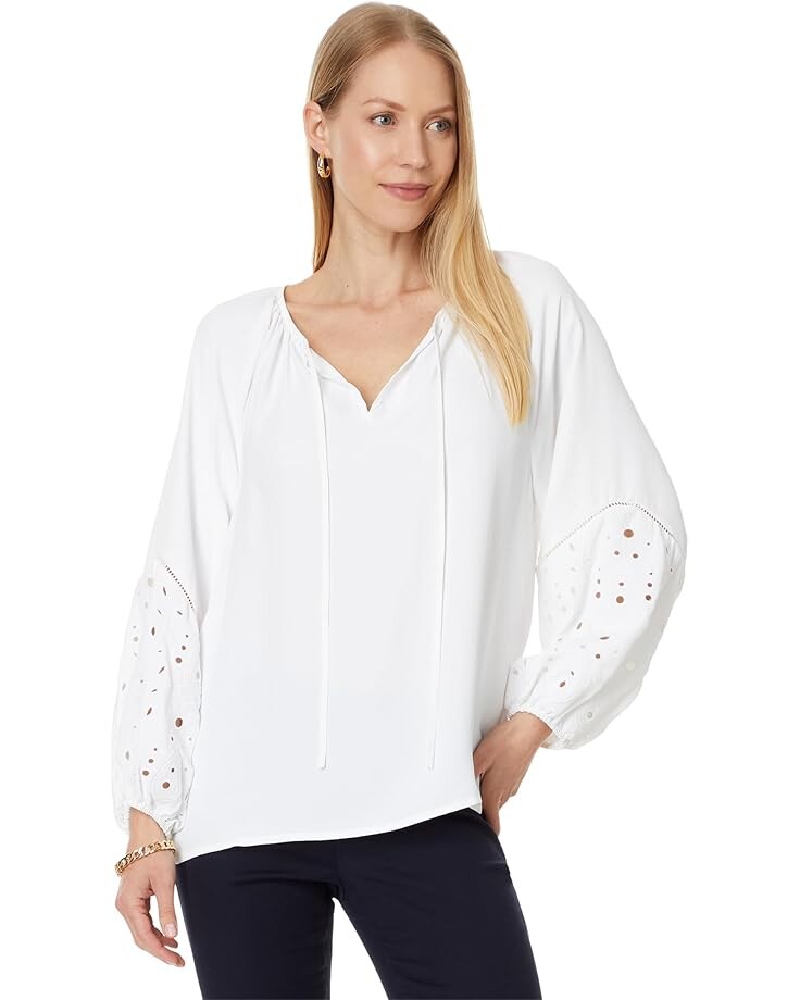 

Блузка Vince Camuto Raglan Slv Split Neck Blouse W Embroidery, цвет Ultra White