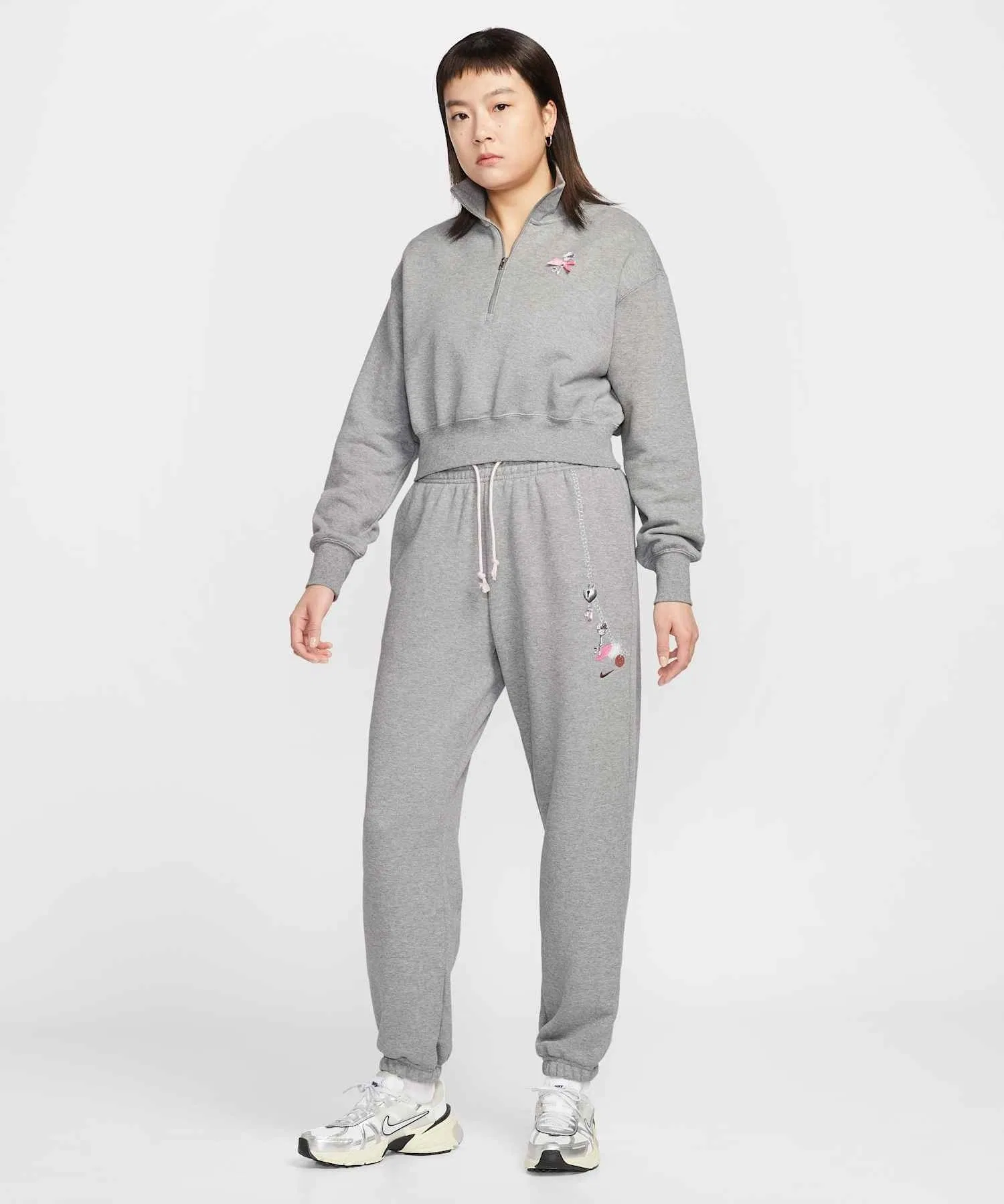 Женские флисовые брюки с высокой талией и свободным кроем Nike Sportswear IQ3941-063, цвет «Карбоновый меланж» — фото 3