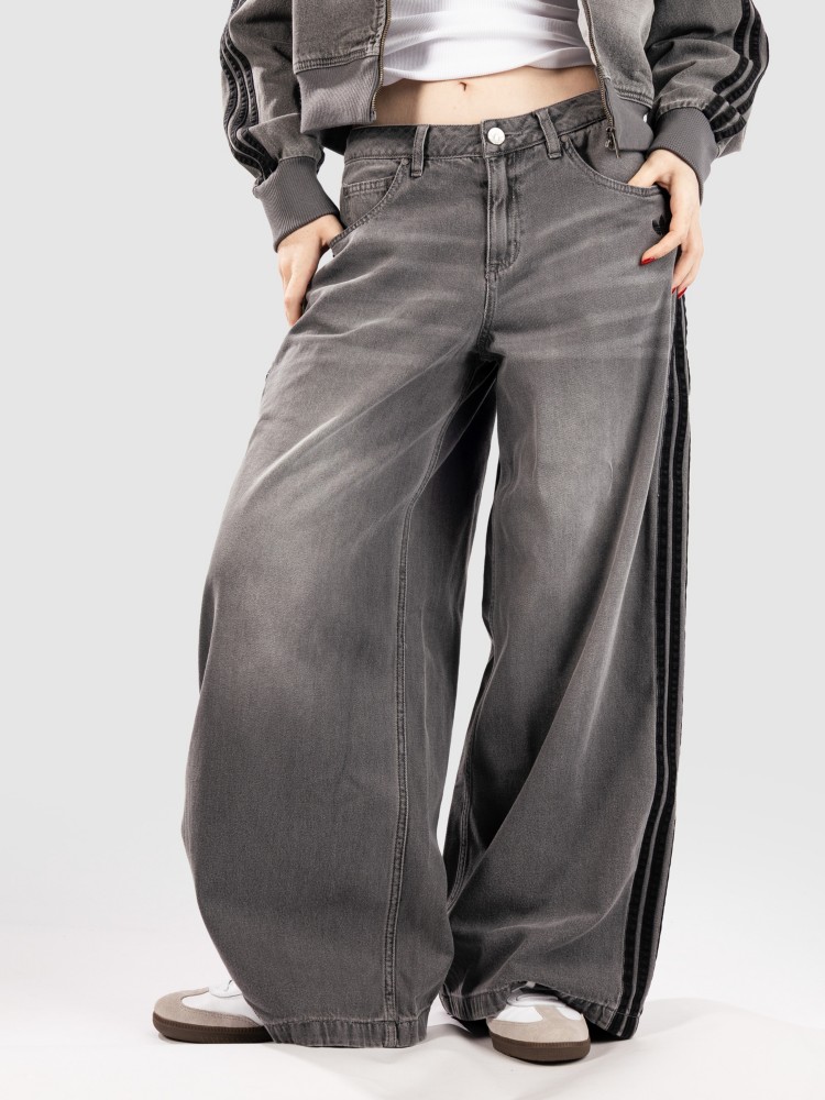 

Джинсы adidas Originals Denim Wide Jeans, washed grey denim