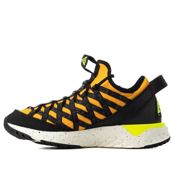 

Кроссовки acg react terra gobe 'barely volt' Nike, зеленый