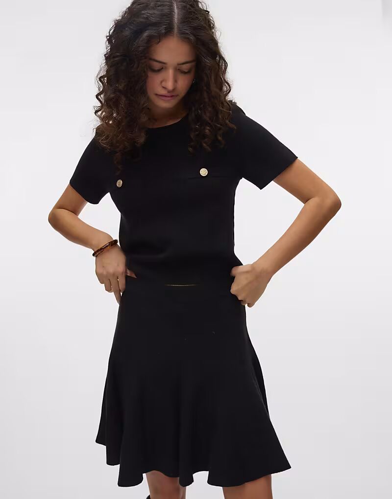 

Трикотажная юбка Vero Moda черного цвета