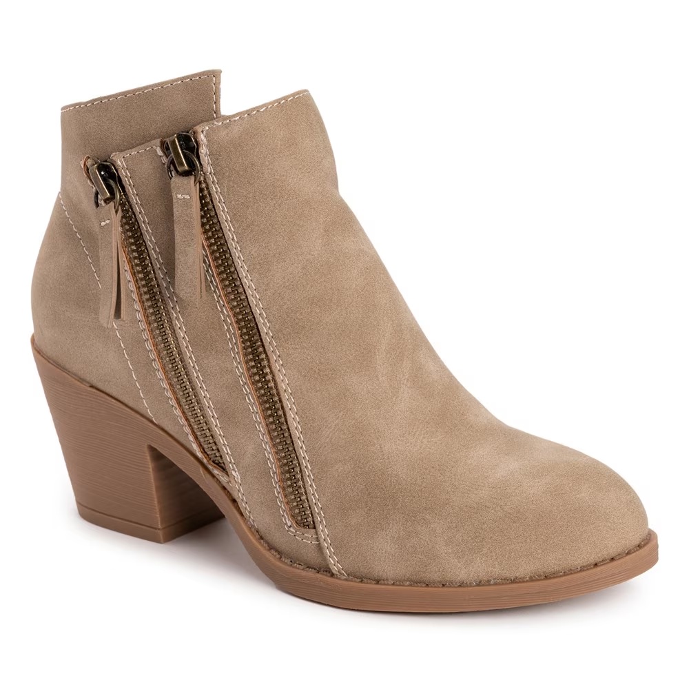 Ботильоны на толстом каблуке Yellowstone Yardley от Muk Luks, taupe
