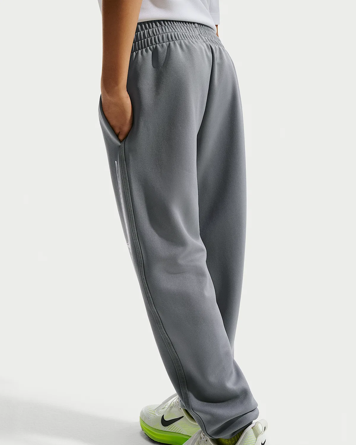 Детские тренировочные штаны Nike Multi, Smoke Grey/White — фото 3