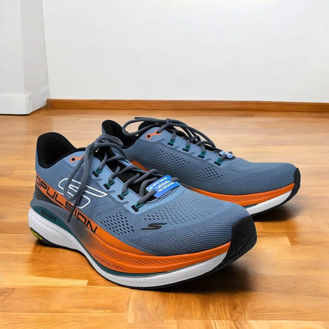 Мужские кроссовки Skechers Max Cushioning Propulsion — фото 2