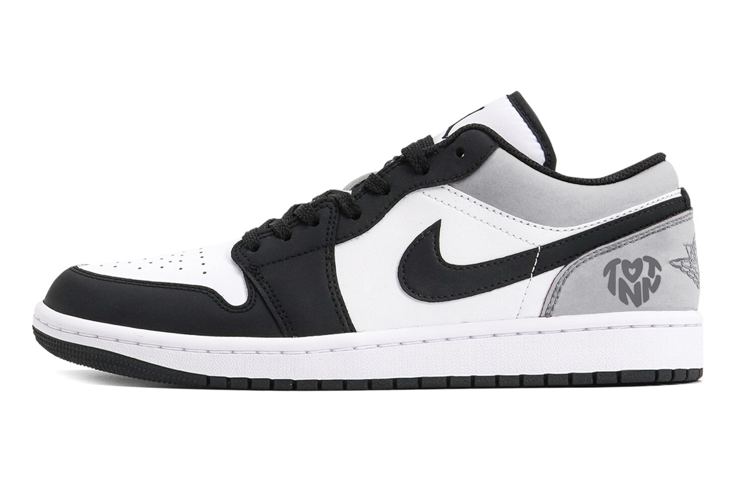 

Кроссовки Air Jordan 1 Vintage Basketball Shoes Men Low-top Dark Gray, Black And White, темно-серый