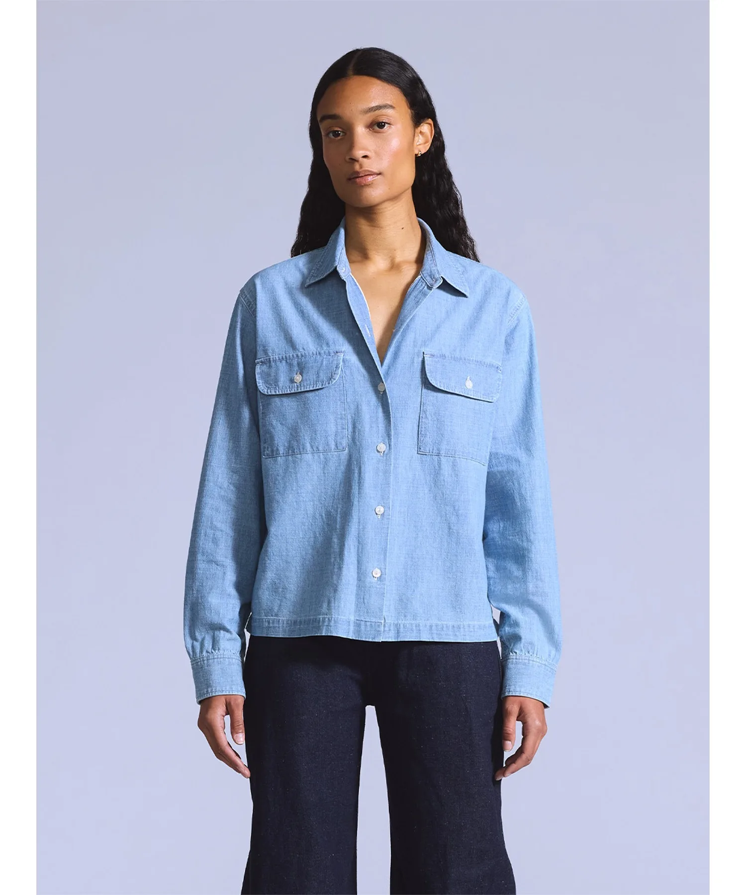 Женская хлопковая рубашка Levi's BLUETAB с логотипом тёмно-синяя