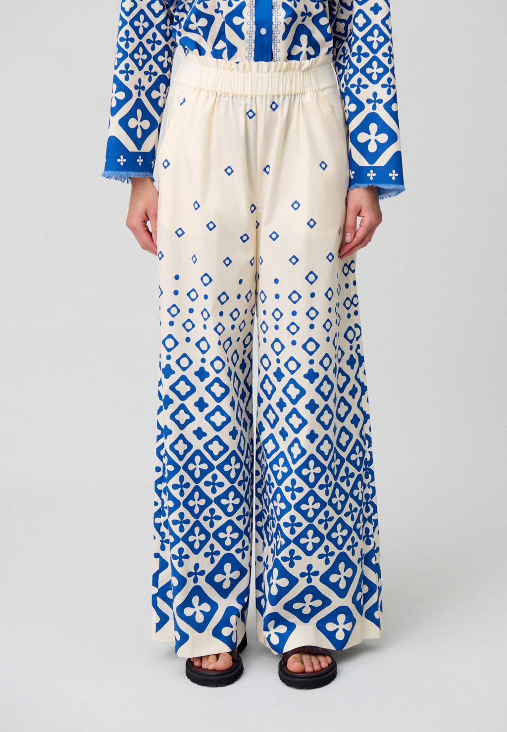 

Брюки PANTIN Claudie Pierlot, светло-голубой