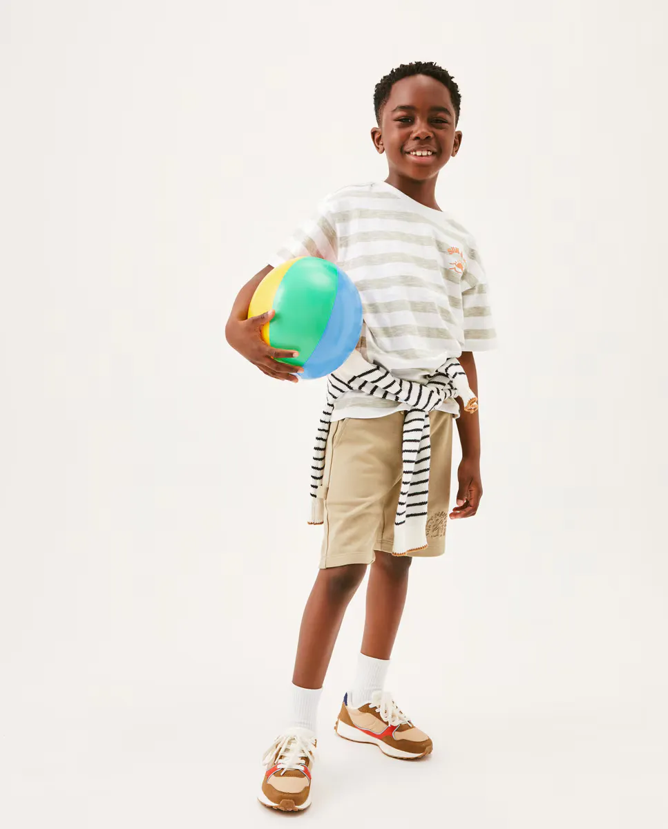 

Мальчишеская фантазия Бермудские шорты Kids El Corte Inglés, цвет 520 Kaki