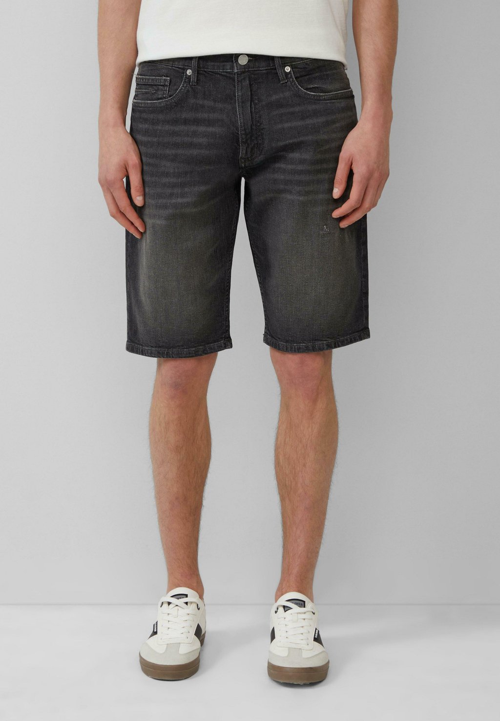 

Джинсовые шорты BERMUDA-REGULAR FIT MID RISE STRAIGHT LEG s.Oliver, цвет Dunkelgrau