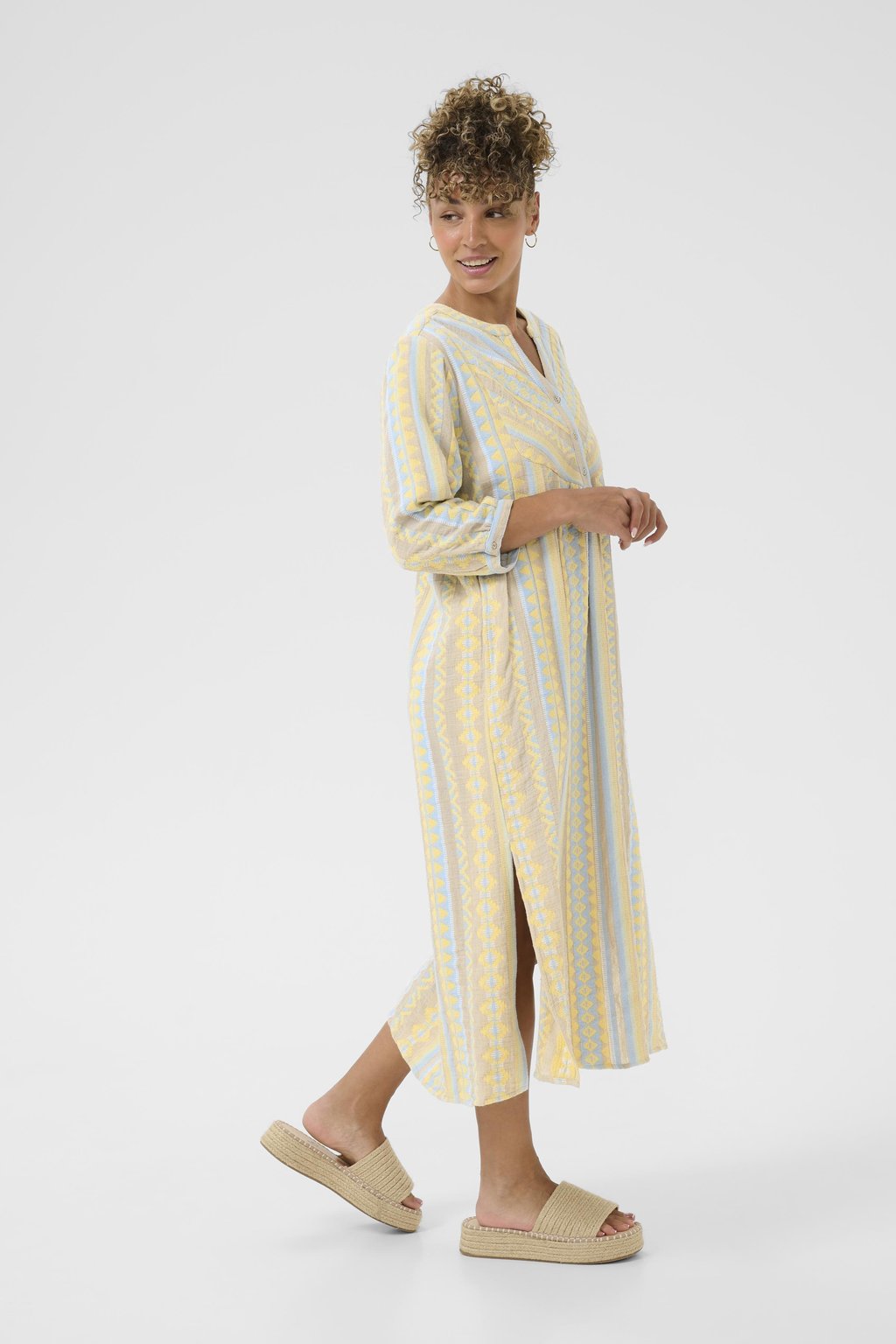 

Платье-рубашка SOLA CAFTAN Cream, мультиколор