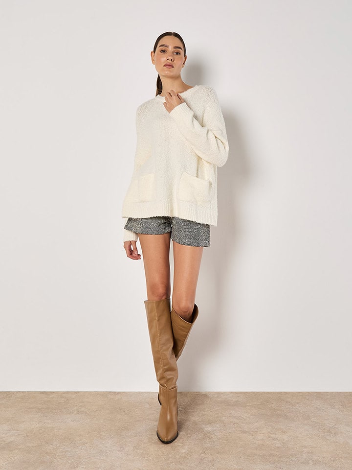 

Apricot Свитер кремового цвета