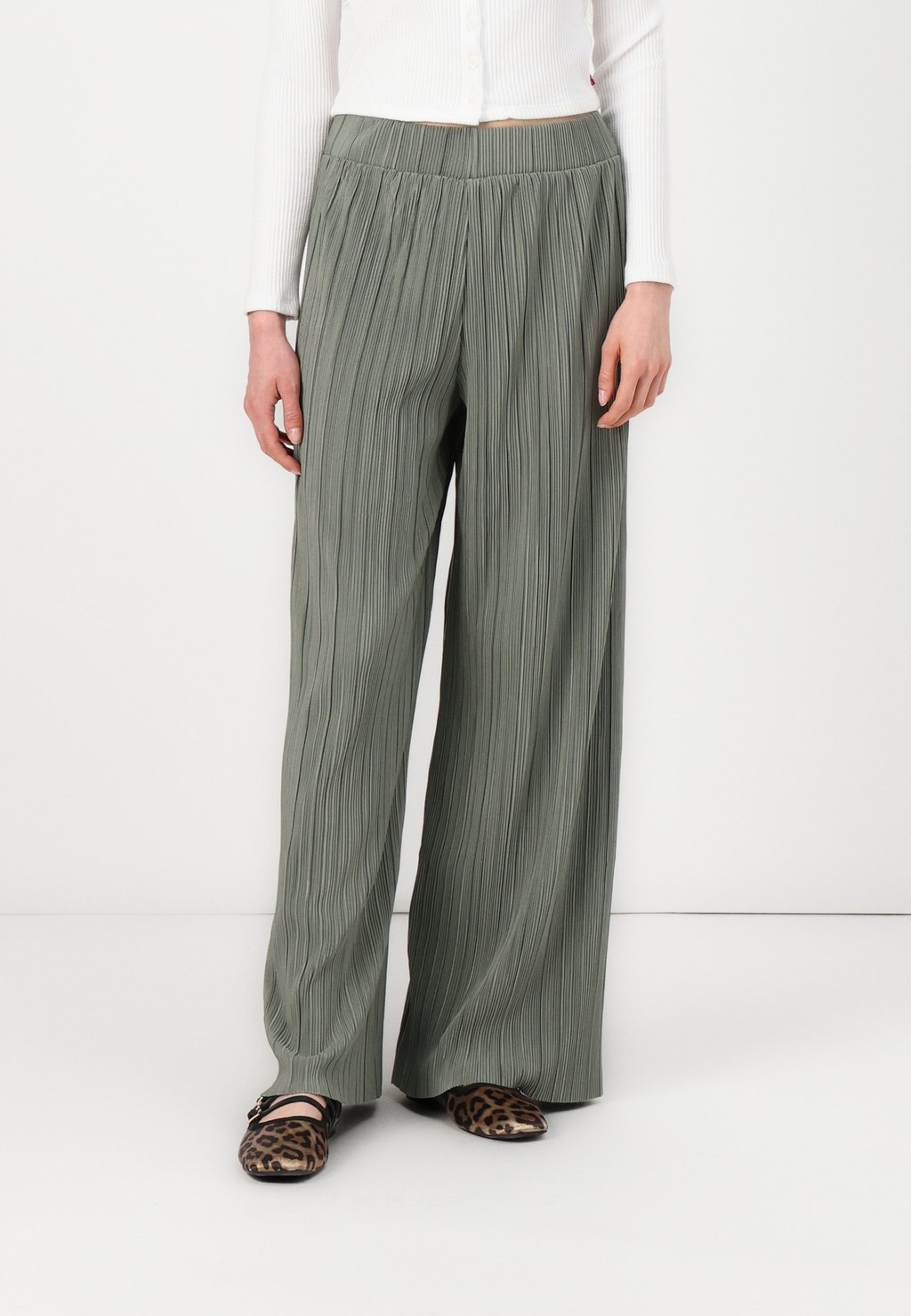 

Брюки ONLRAVENNA PANT ONLY, зеленый