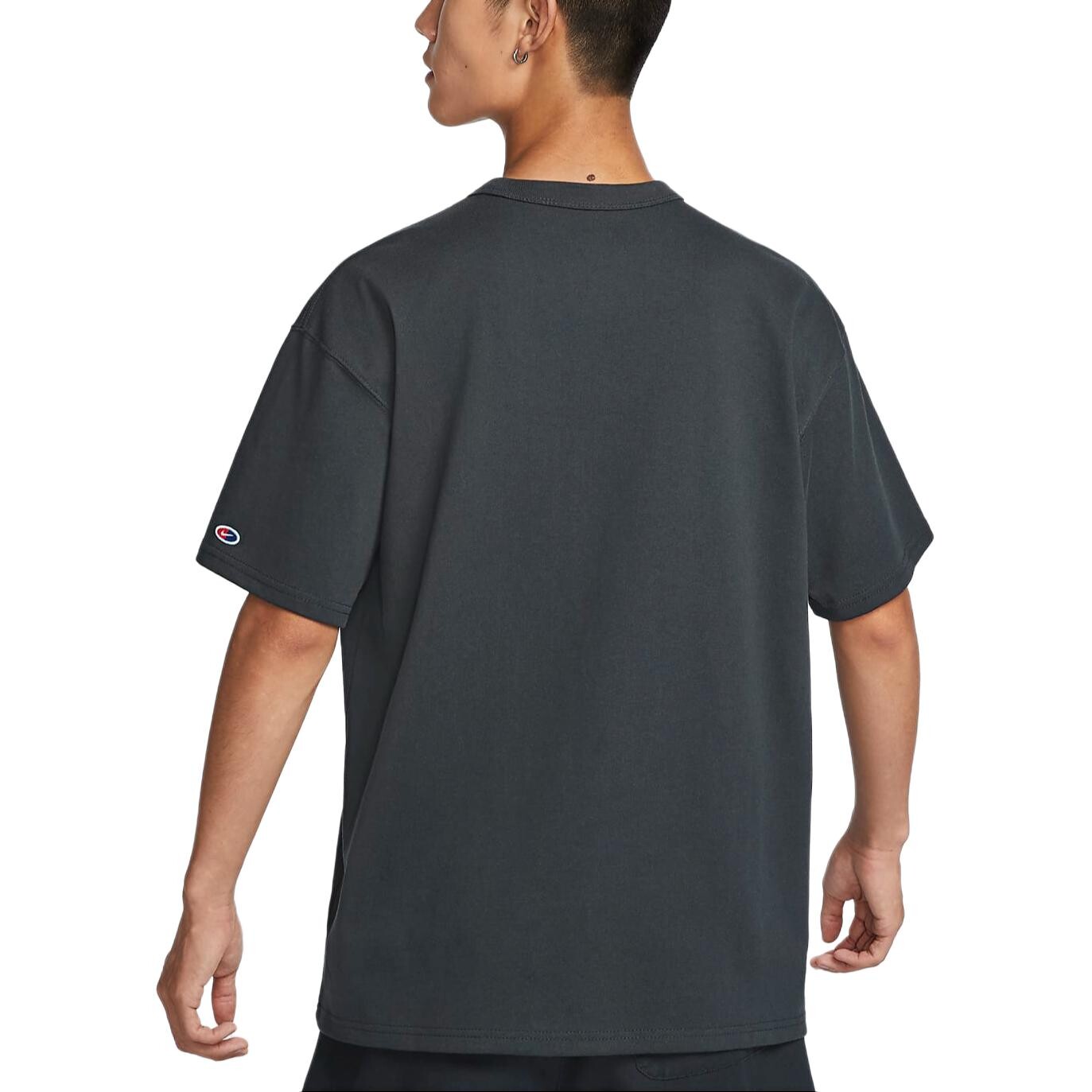 Футболка серии Sportswear Essentials для мужчин, серая/черная Nike, черный — фото 2