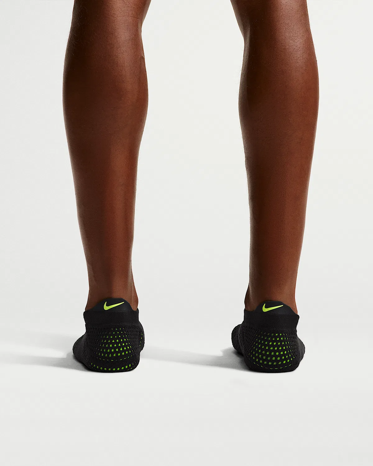 Dri-FIT ADV Cushioned No-Show Socks (1 Pair) Nike Unicorn, Black/Volt/Volt — фото 3