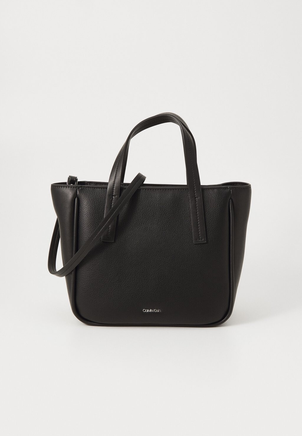 

Сумочка REFINE MINI TOTE Calvin Klein, черный