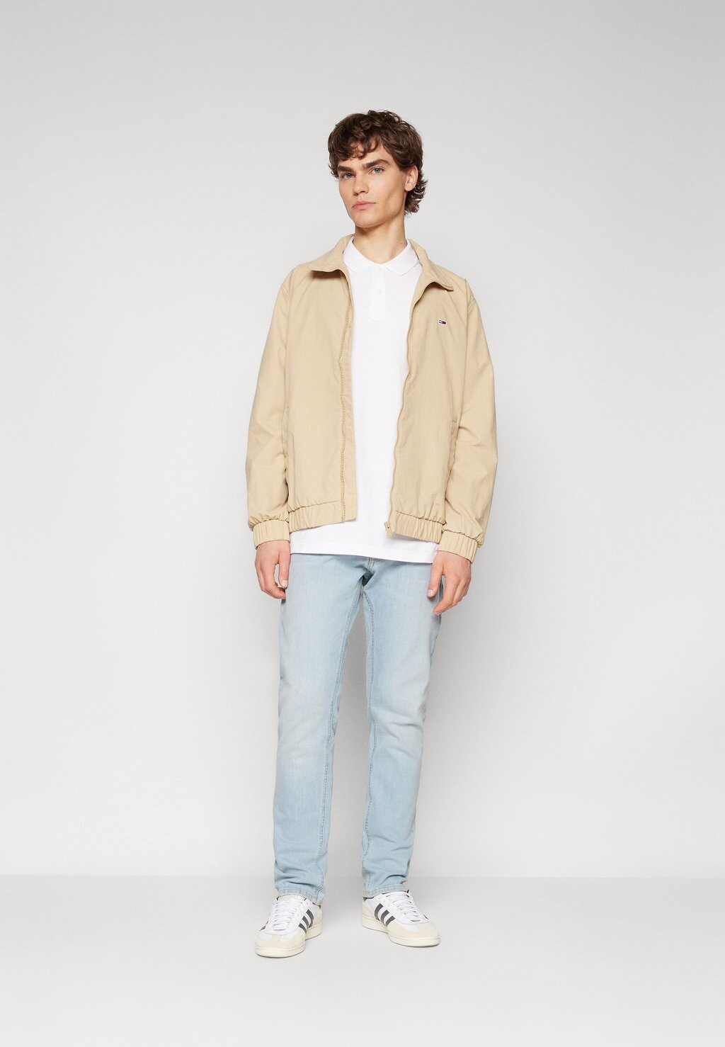 

Джинсы слим Scanton Tommy Hilfiger, джинсовый светлый