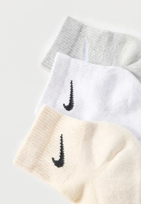 Набор из 3 пар спортивных носков Nike Performance, белый/бежевый/мультиколор — фото 2
