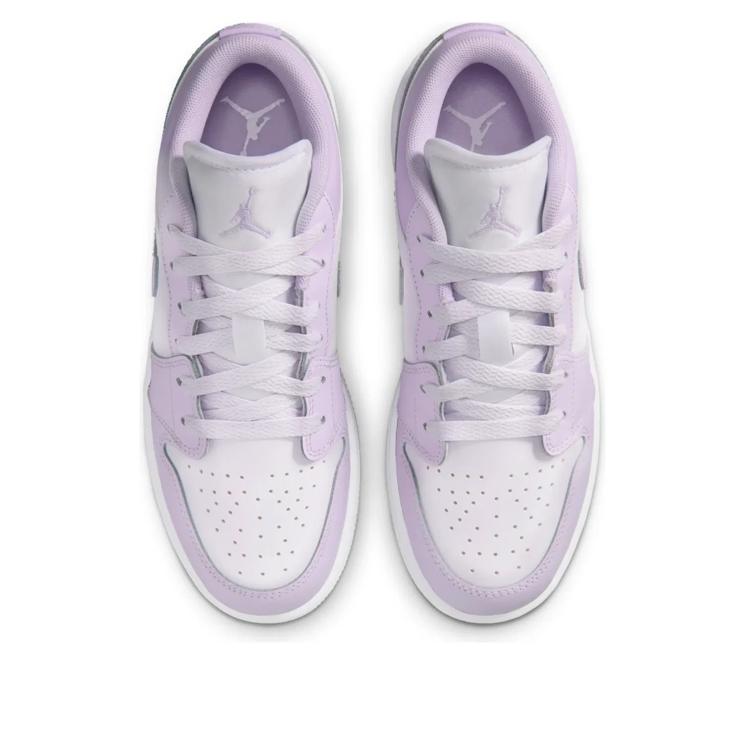 Кроссовки Air Jordan 1 Low 'Barely Grape Violet Mist' 553560-502, фиолетовый — фото 3