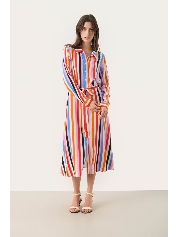 

PART TWO Платье ShelbyPW женственного силуэта в разноцветную полоску