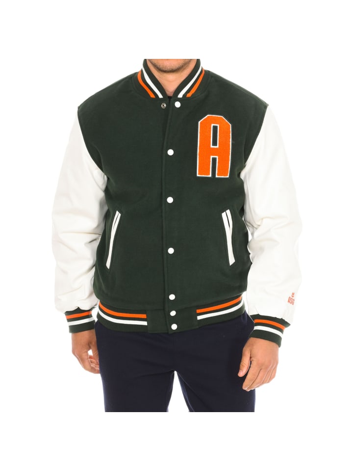 

Переходная куртка зеленого цвета Attica