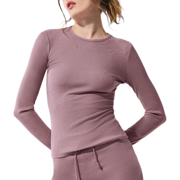 

Обычная футболка женская Alo Yoga, пудровый