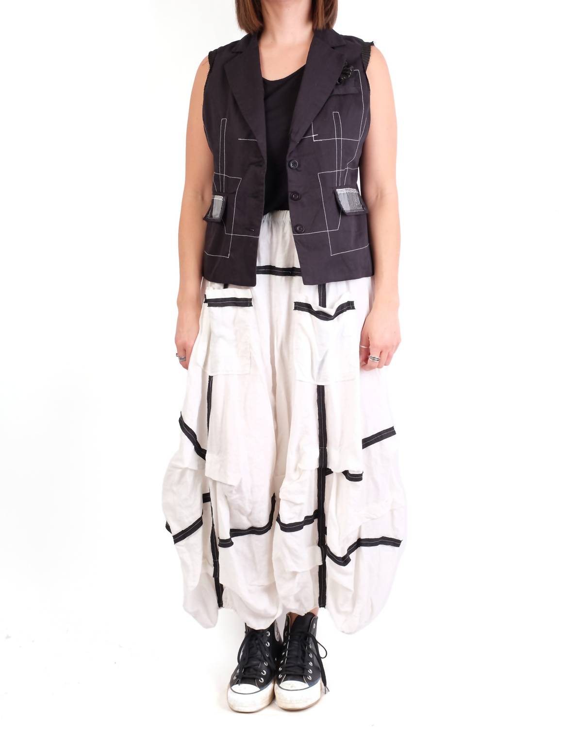 

Уникальный жилет в черном цвете Tulip Clothing