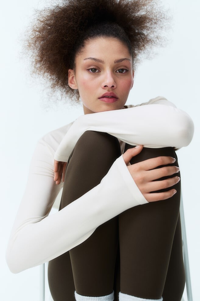

Спортивная рубашка с длинными рукавами из материала drymove H&M, бежевый